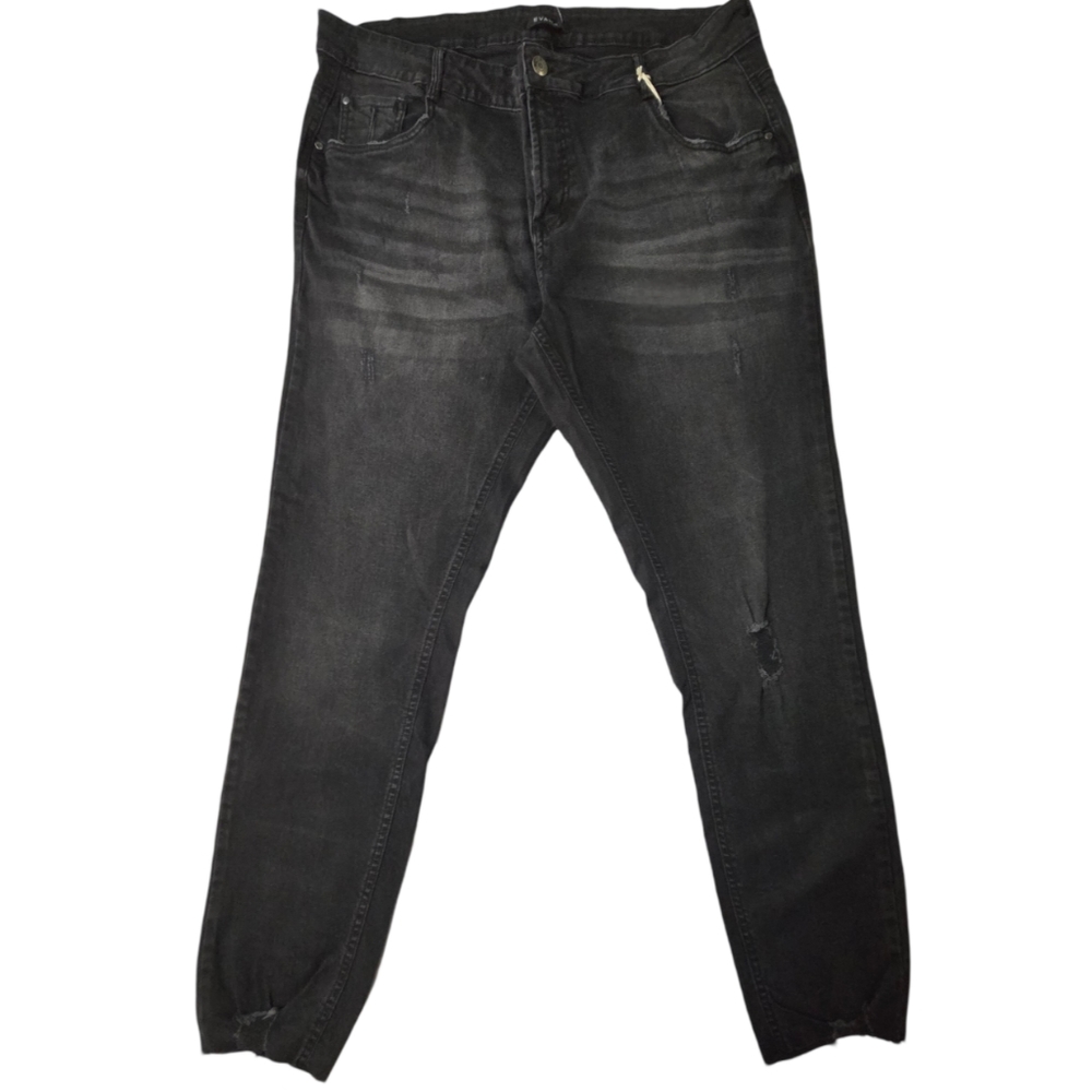 Chic plus size skinny Jeans by Evans